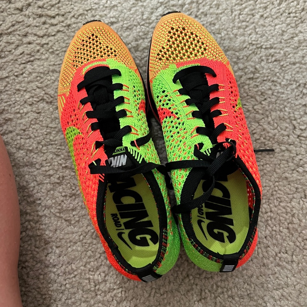 Nike Flyknit racers